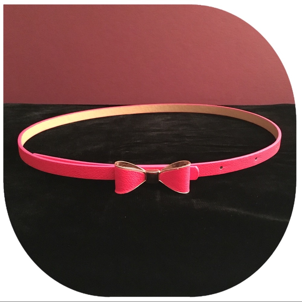 💕 Faux Leather Pin-Up Style Belt 💕